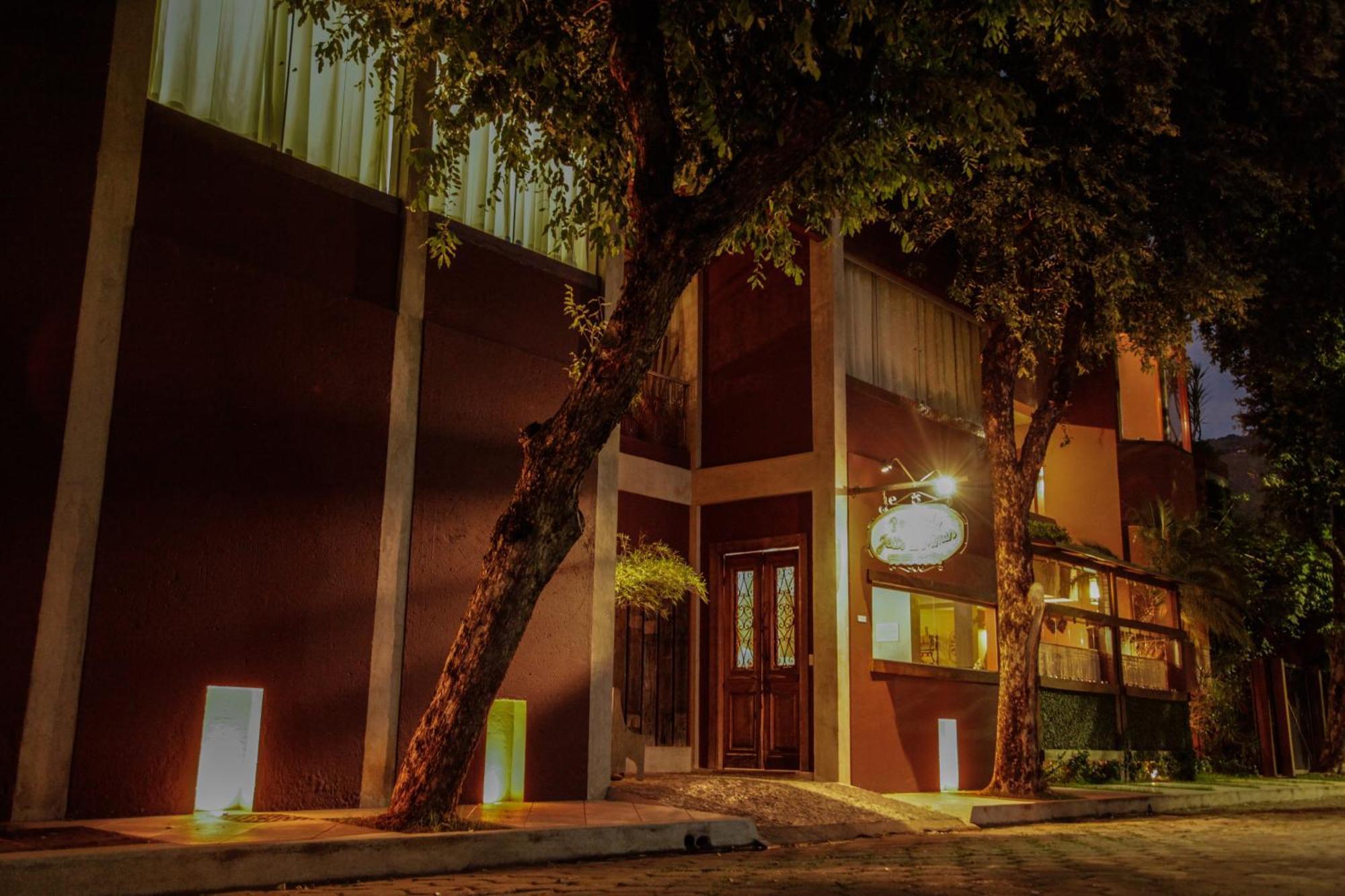 Pousada Jeito De Minas 瓦拉达里斯州长市 外观 照片